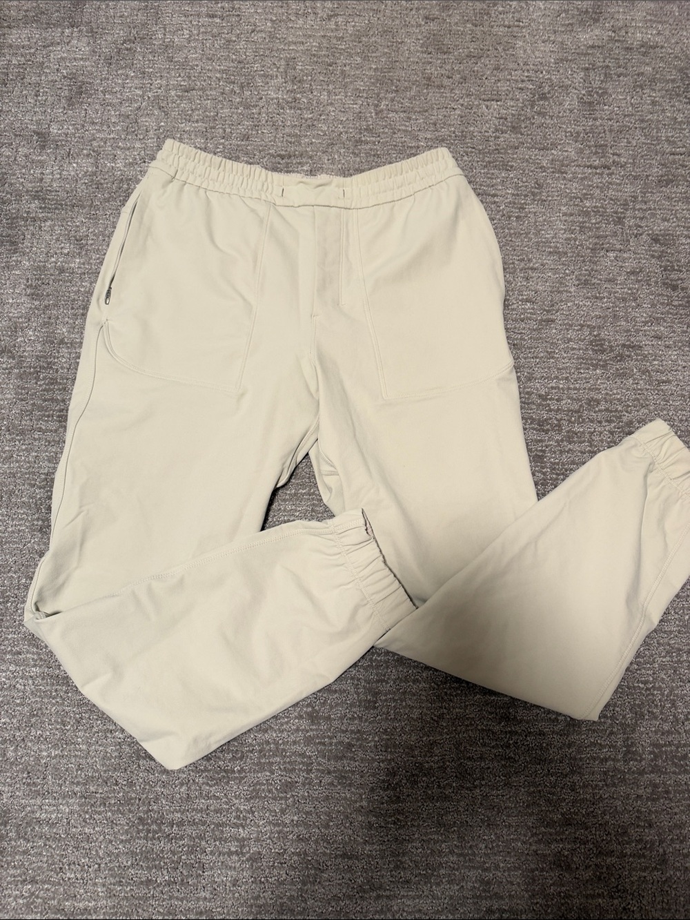 Men's lululemon ABC Jogger with DWR in Cream color